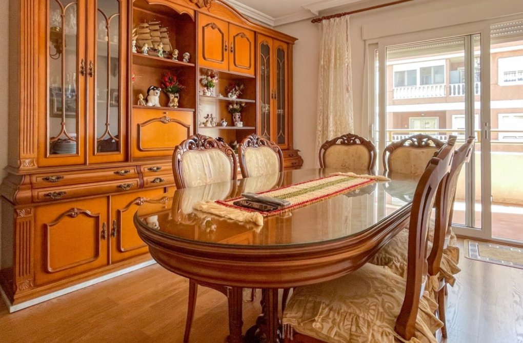 Segunda mano - Apartamento  - Torrevieja - Costa Blanca