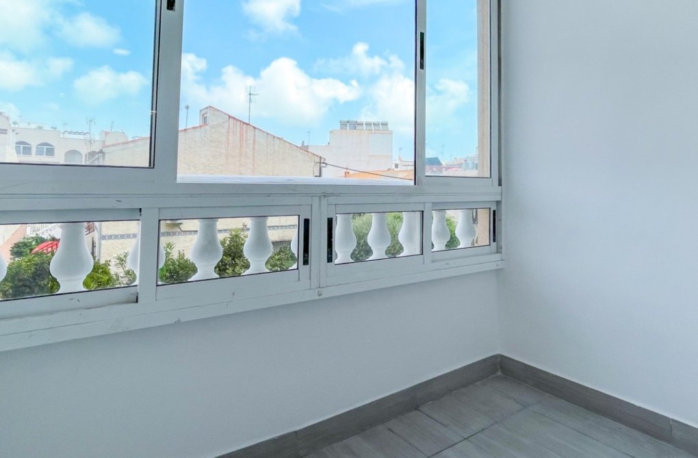 Segunda mano - Apartamento  - Torrevieja - Costa Blanca