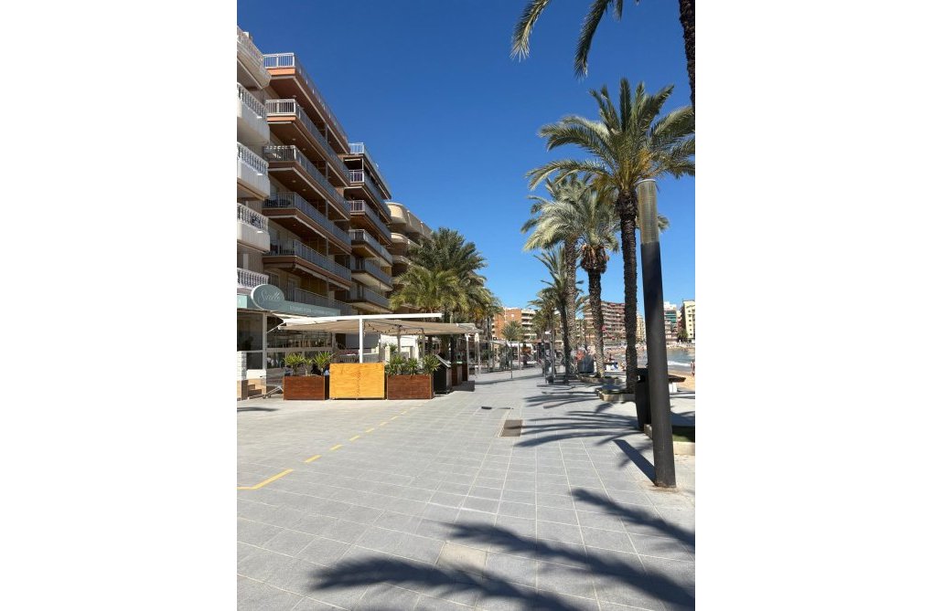 Segunda mano - Apartamento  - Torrevieja - Costa Blanca