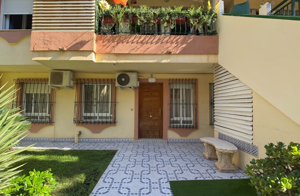 Segunda mano - Apartamento  - Torrevieja - Costa Blanca