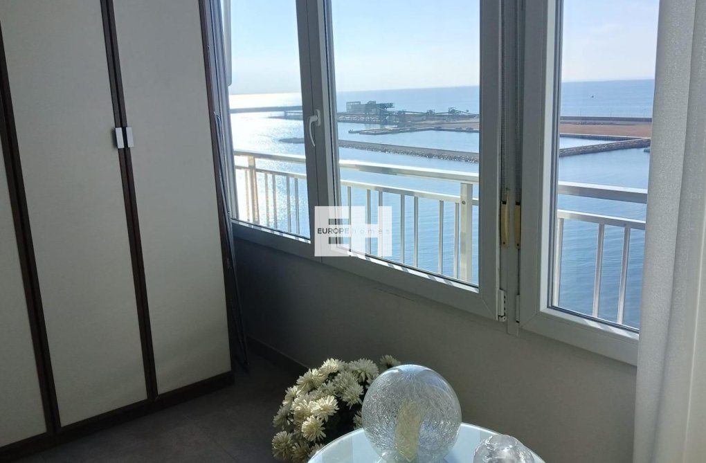 Segunda mano - Apartamento  - Torrevieja - El Acequión - Los Náufragos