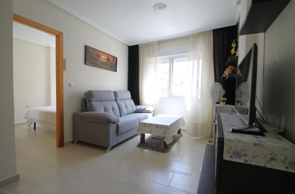 Segunda mano - Apartamento  - Torrevieja - El Molino