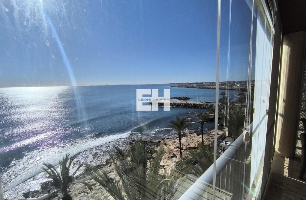 Segunda mano - Apartamento  - Torrevieja - Las Piscinas Naturales