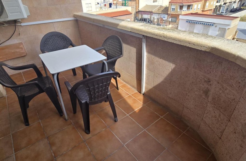 Segunda mano - Apartamento  - Torrevieja - Parque De Las Naciones