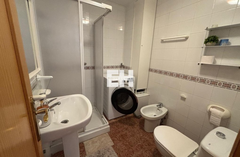 Segunda mano - Apartamento  - Torrevieja - Playa de los Locos