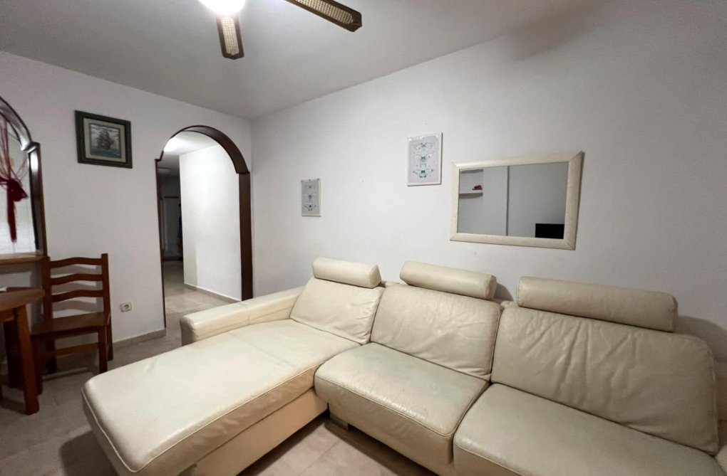 Segunda mano - Apartamento  - Torrevieja - Playa de los Locos