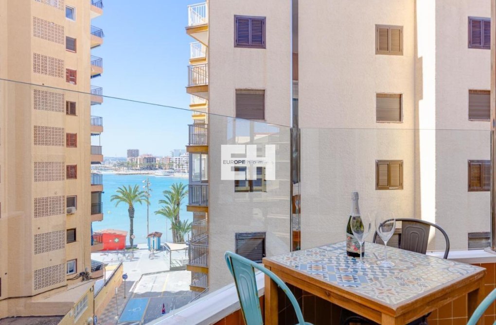 Segunda mano - Apartamento  - Torrevieja - Playa del Cura
