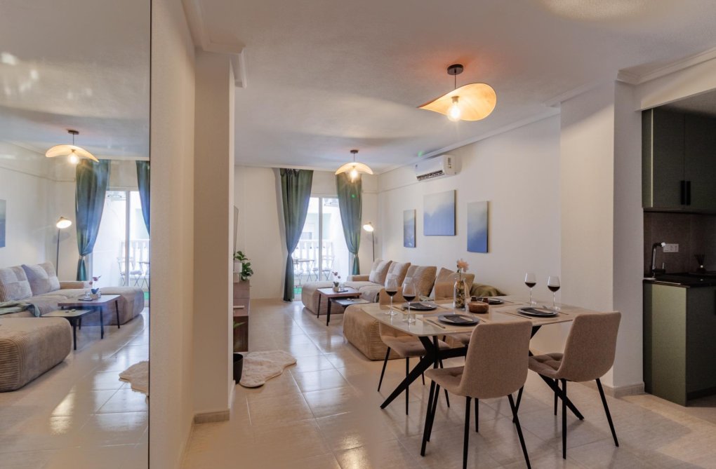 Segunda mano - Apartamento  - Torrevieja - Playa del Cura
