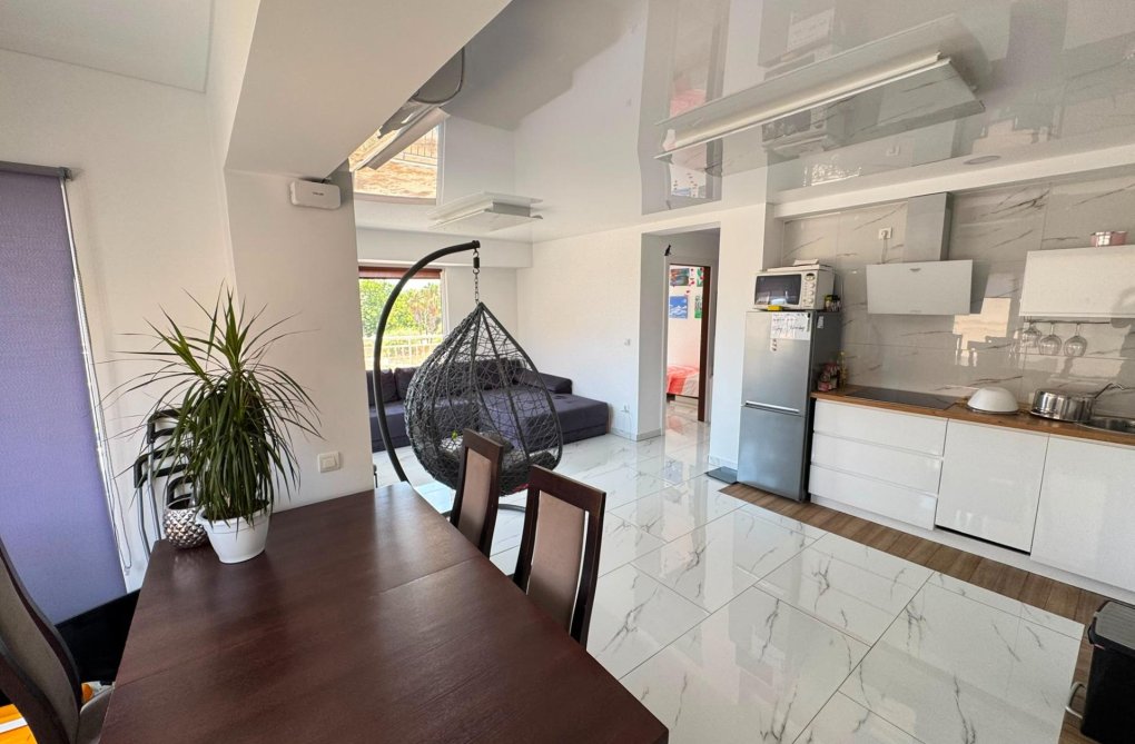 Segunda mano - Apartamento  - Torrevieja - Zona Los Frutales