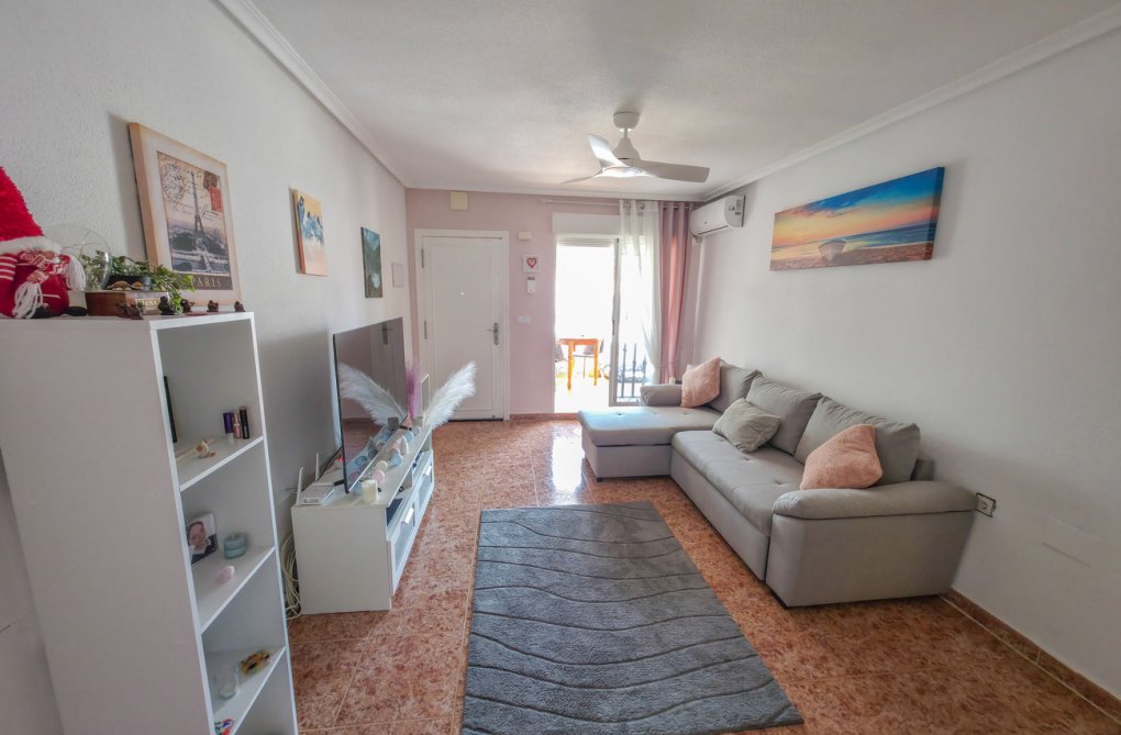 Segunda mano - Apartment Penthouse - Vistabella Golf Entre Naranjos - Costa Blanca