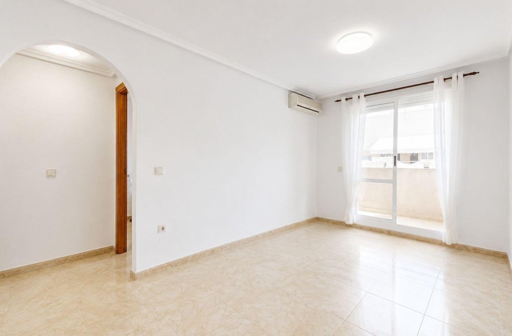 Segunda mano - Atico - Torrevieja - Centro