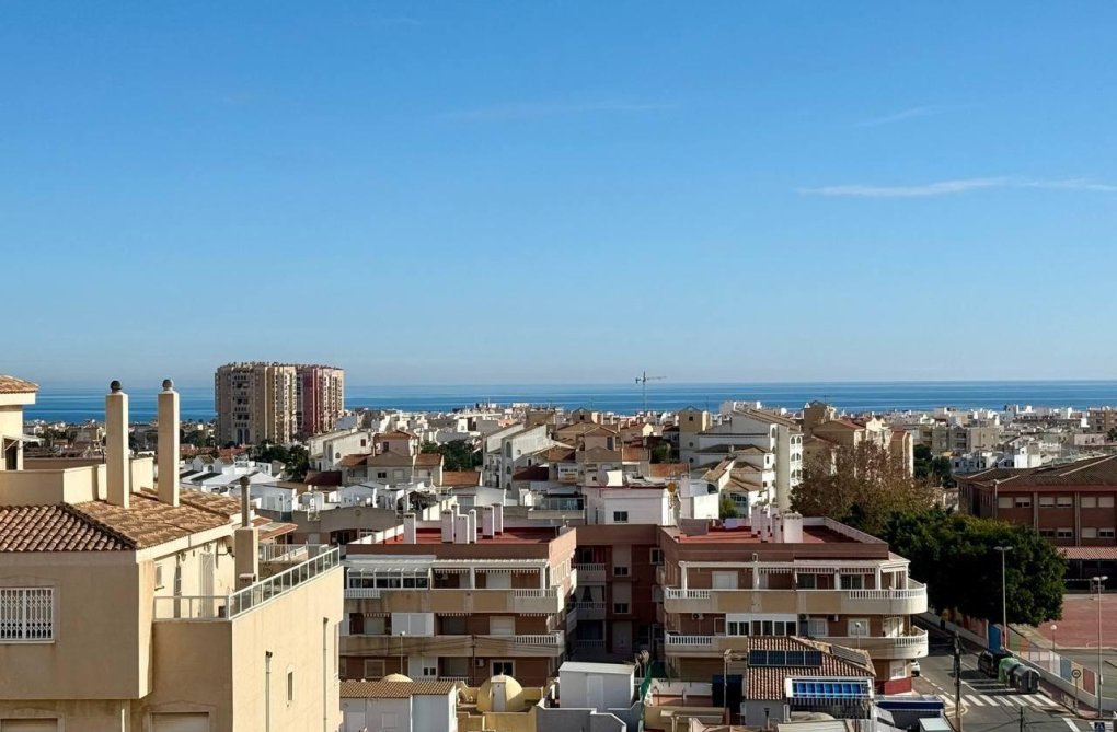 Segunda mano - Atico - Torrevieja - Nueva Torrevieja
