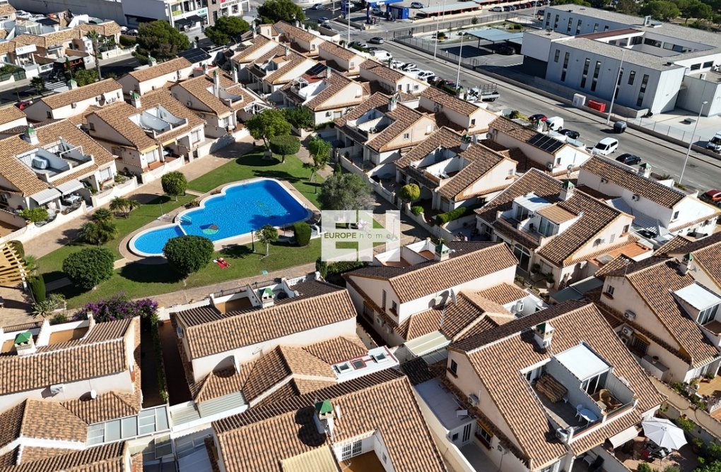 Segunda mano - Bungalow - La Zenia - Costa Blanca