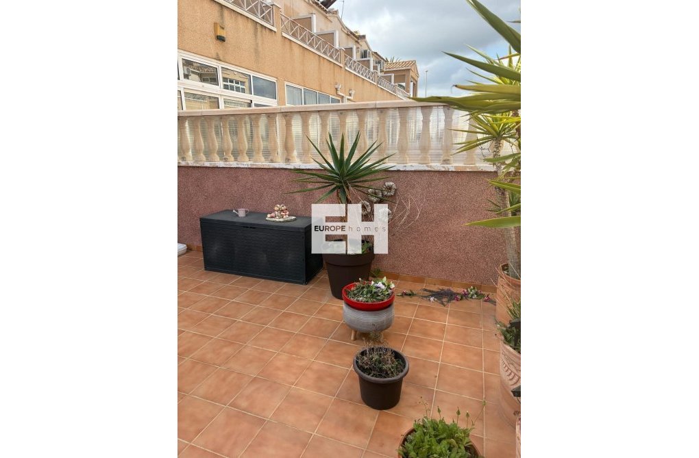 Segunda mano - Bungalow - Orihuela Costa - Los Almendros-la Florida