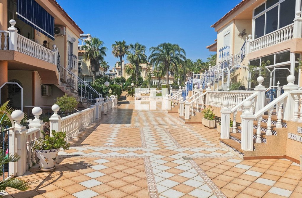 Segunda mano - Bungalow - Orihuela Costa - Los Altos