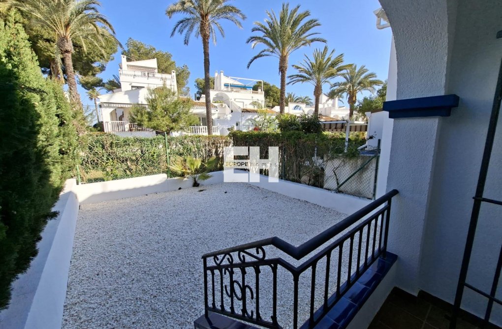 Segunda mano - Bungalow - Orihuela Costa - Villamartín-las Filipinas