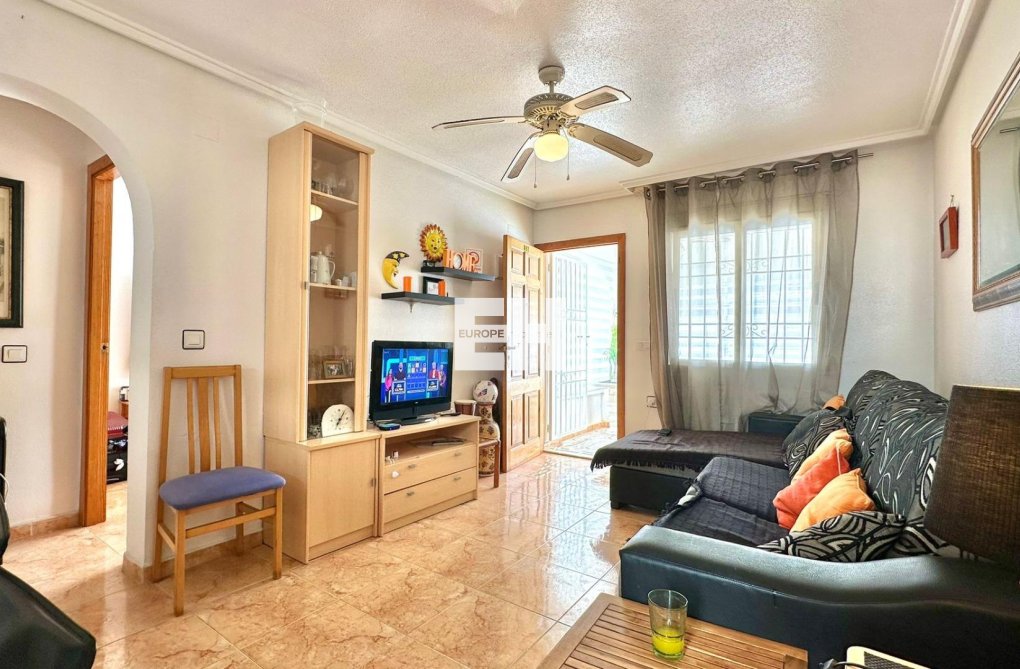 Segunda mano - Bungalow - Torrevieja - El Limonar