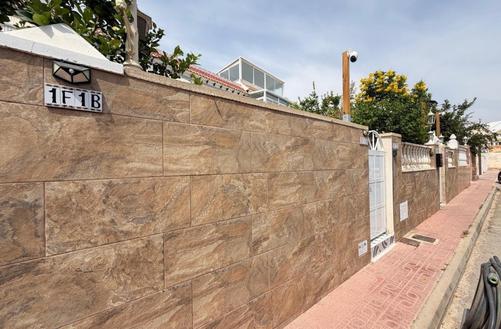 Segunda mano - Bungalow - Torrevieja - Torreblanca