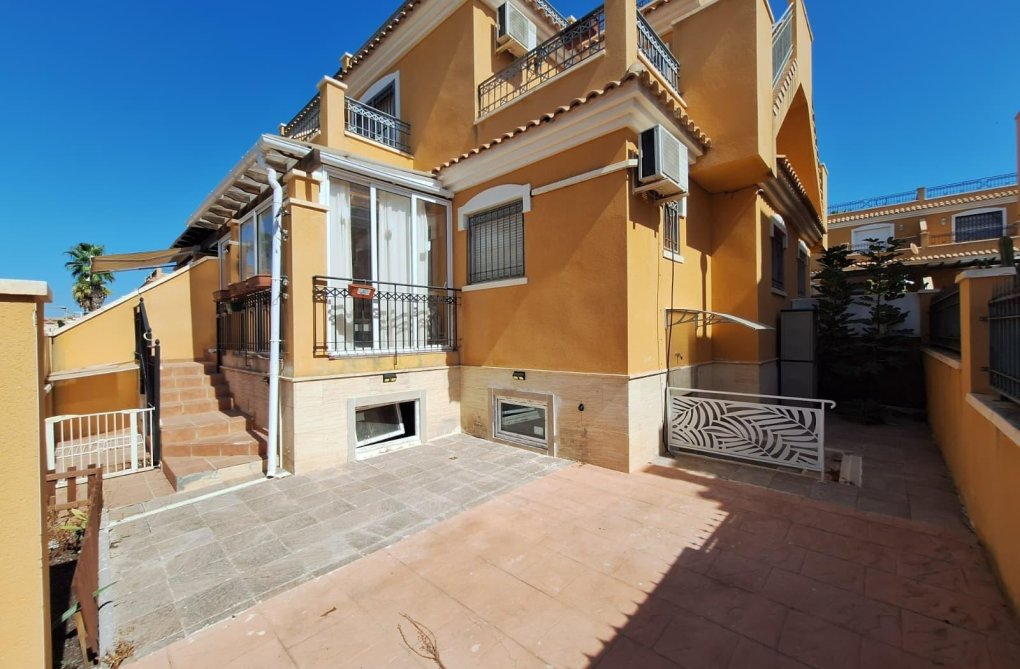 Segunda mano - Duplex - Torrevieja - Aguas Nuevas