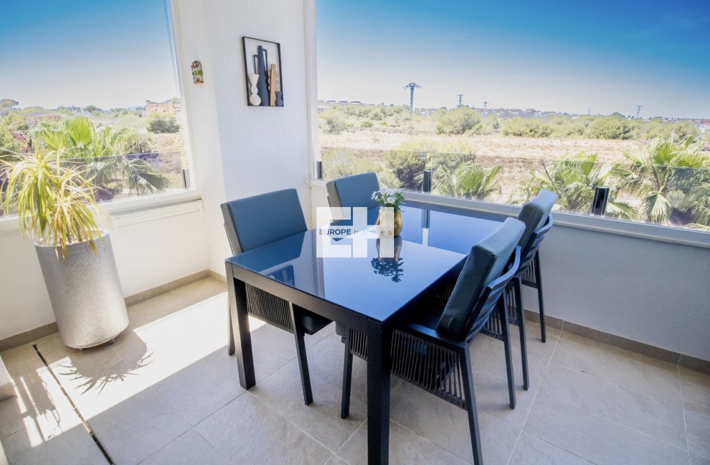 Segunda mano - Penthouse Penthouse - Los Altos - AMANECER