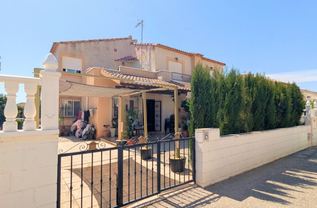 Segunda mano - Quad House - Lo Crispin - Inland