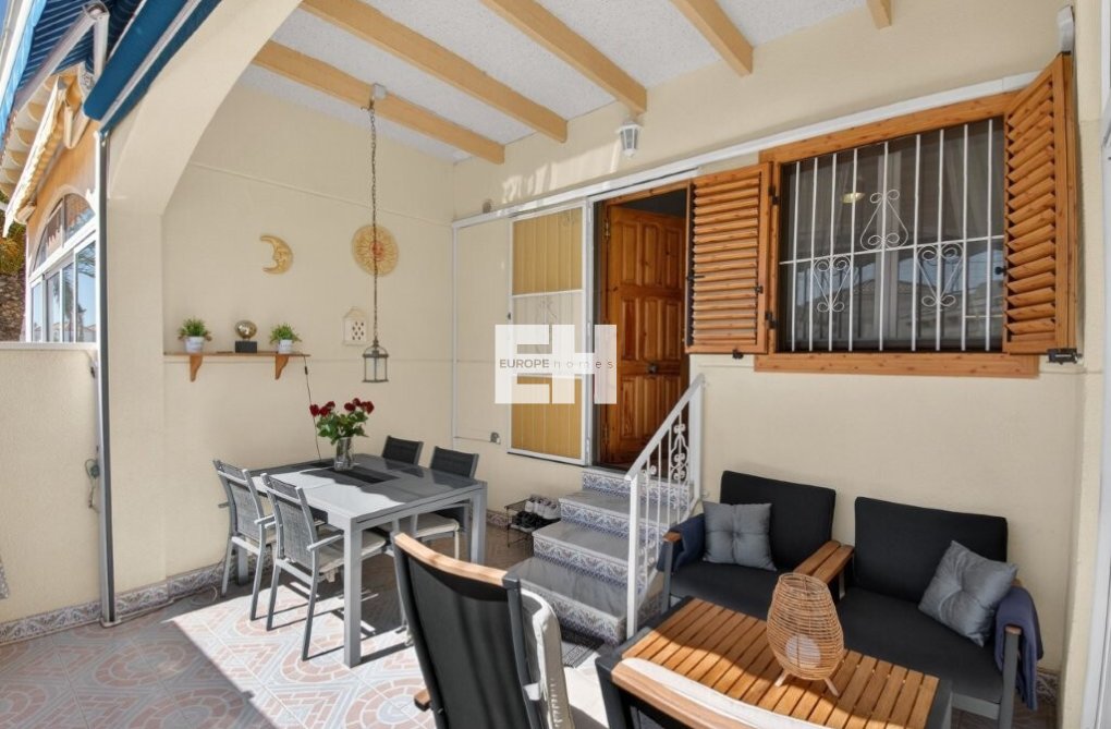 Segunda mano - Quad House - Playa Flamenca - Serena III
