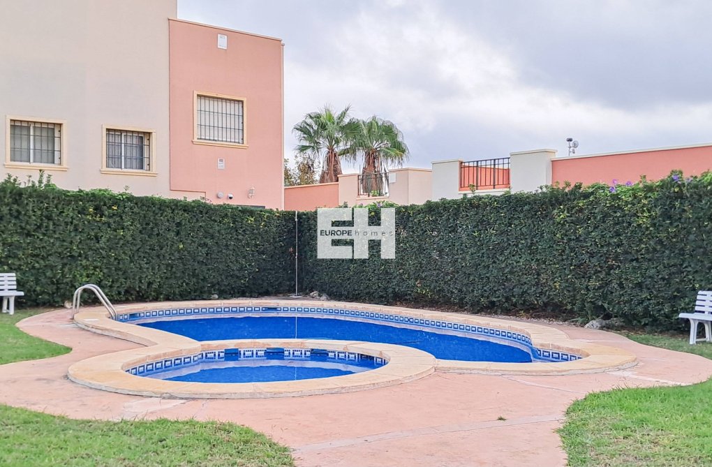 Segunda mano - Semi Detached - Torrevieja - Parque Acuático - Sector 25