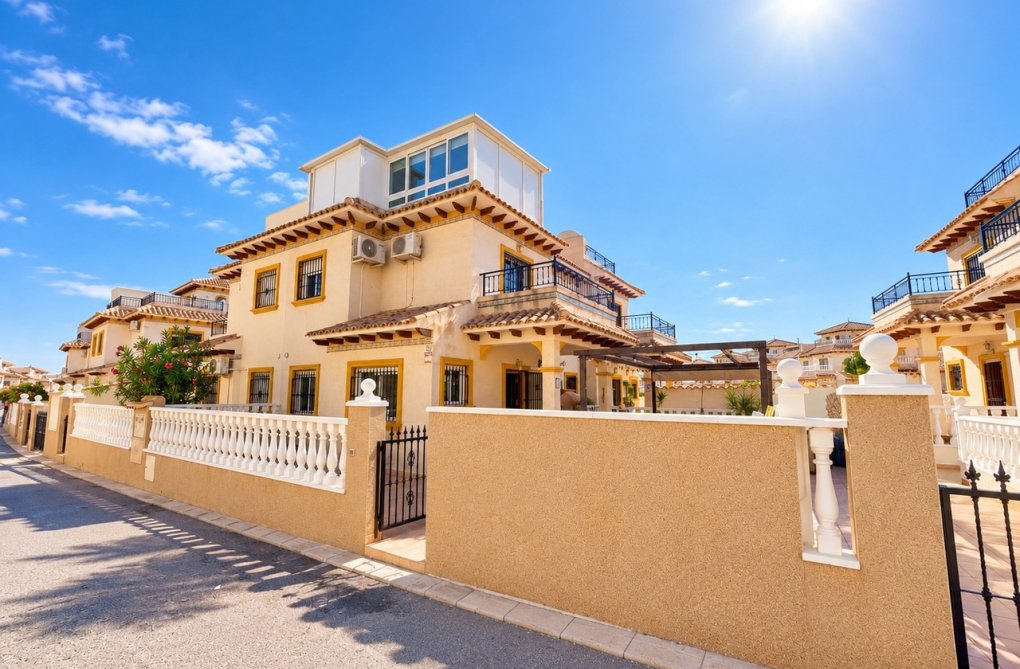 Segunda mano - town house - La Zenia - Costa Blanca