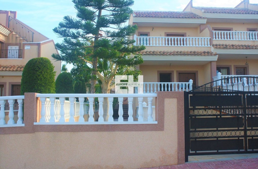 Segunda mano - town house - Los Altos - Costa Blanca