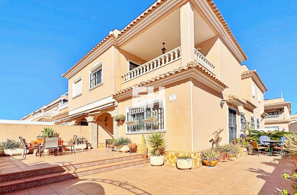 Segunda mano - town house - Orihuela Costa - Costa Blanca