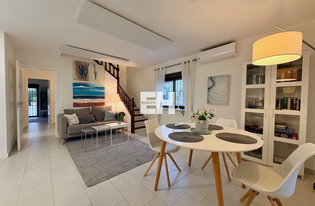 Segunda mano - town house - Orihuela Costa - Costa Blanca