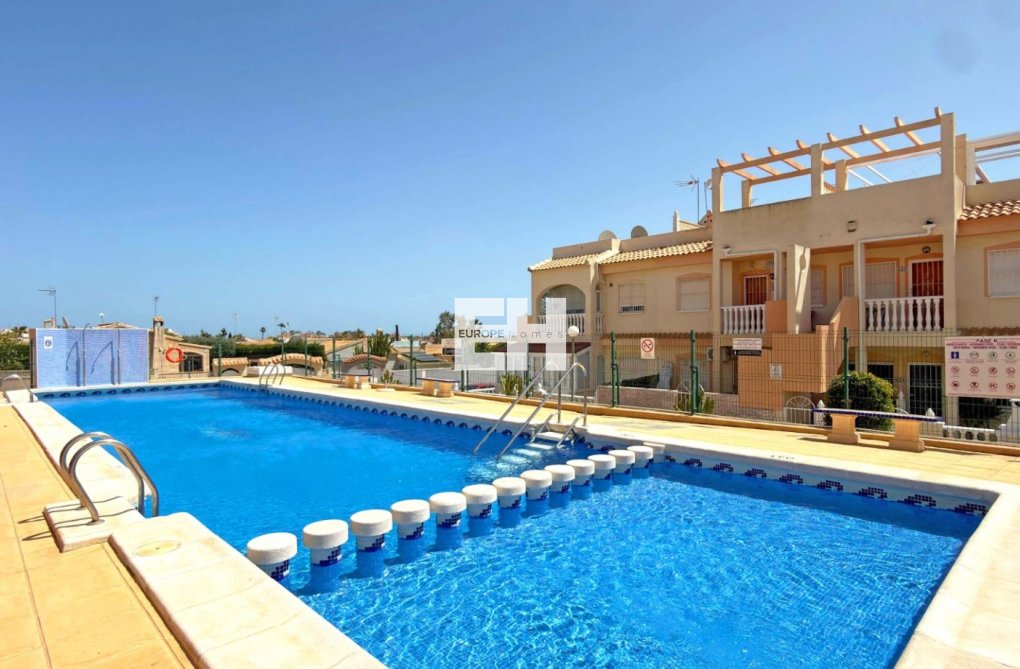 Segunda mano - town house - Orihuela Costa - Costa Blanca