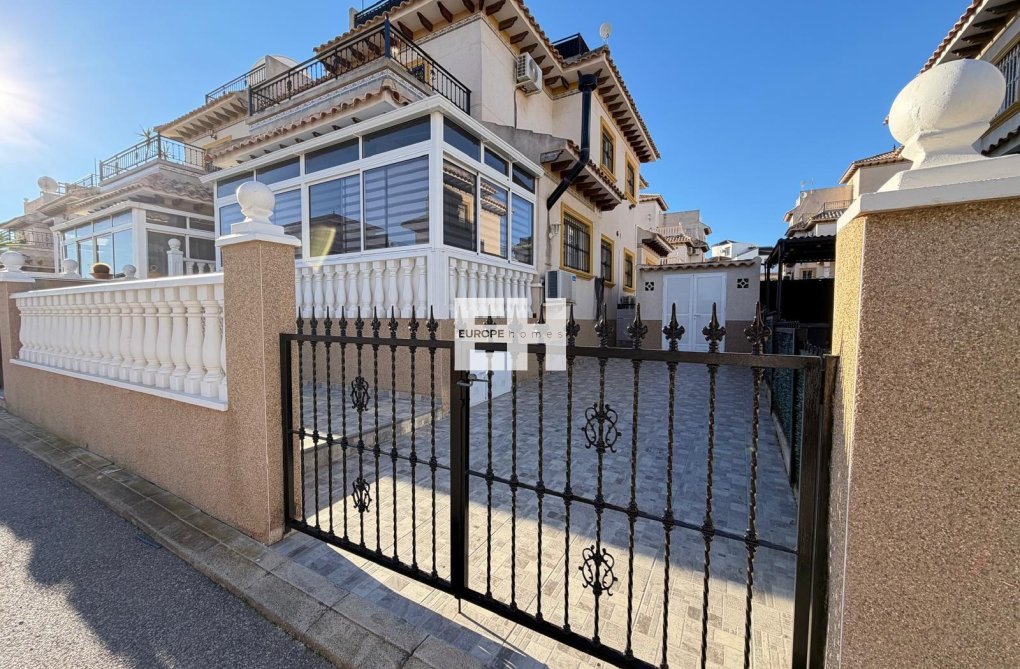 Segunda mano - town house - Orihuela Costa - Las Filipinas