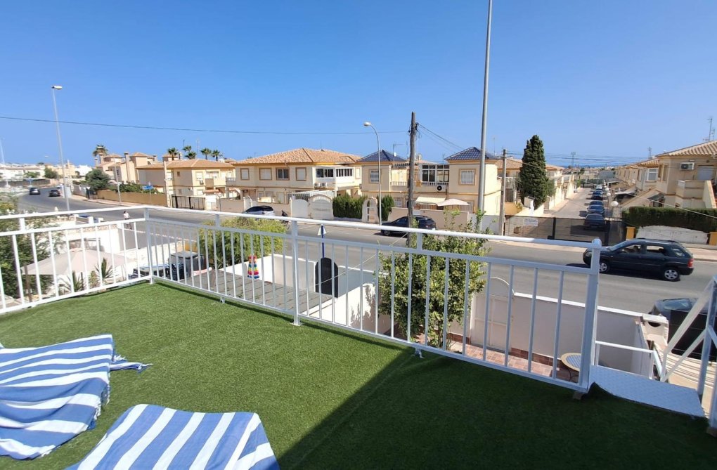 Segunda mano - town house - Orihuela Costa - Playa Flamenca