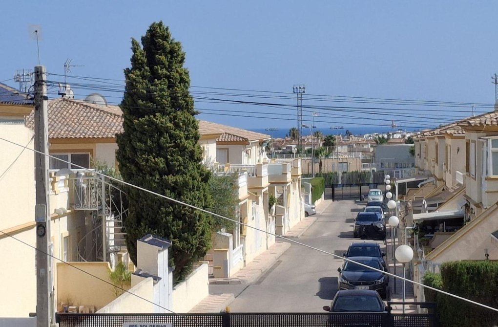 Segunda mano - town house - Orihuela Costa - Playa Flamenca