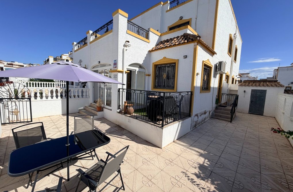 Segunda mano - town house - Orihuela - Inland