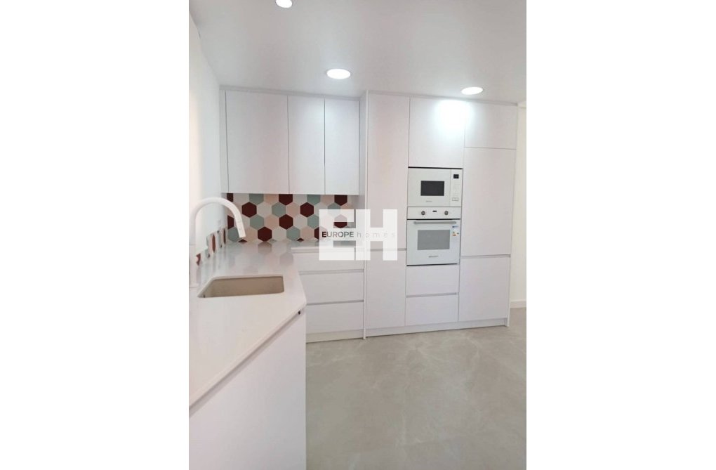 Segunda mano - town house - Pilar de la Horadada