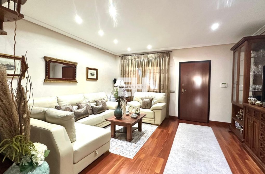 Segunda mano - town house - Torrevieja - La Siesta