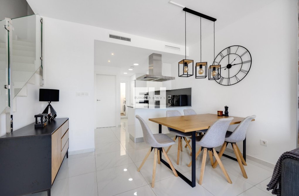 Segunda mano - town house - Torrevieja - Los Balcones 