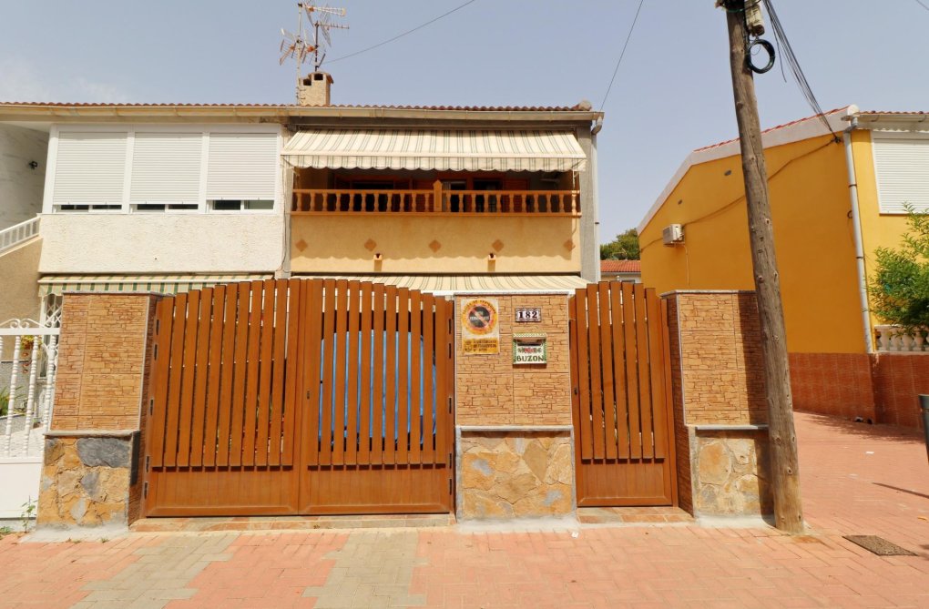 Segunda mano - town house - Torrevieja - Playa de los Naúfragos