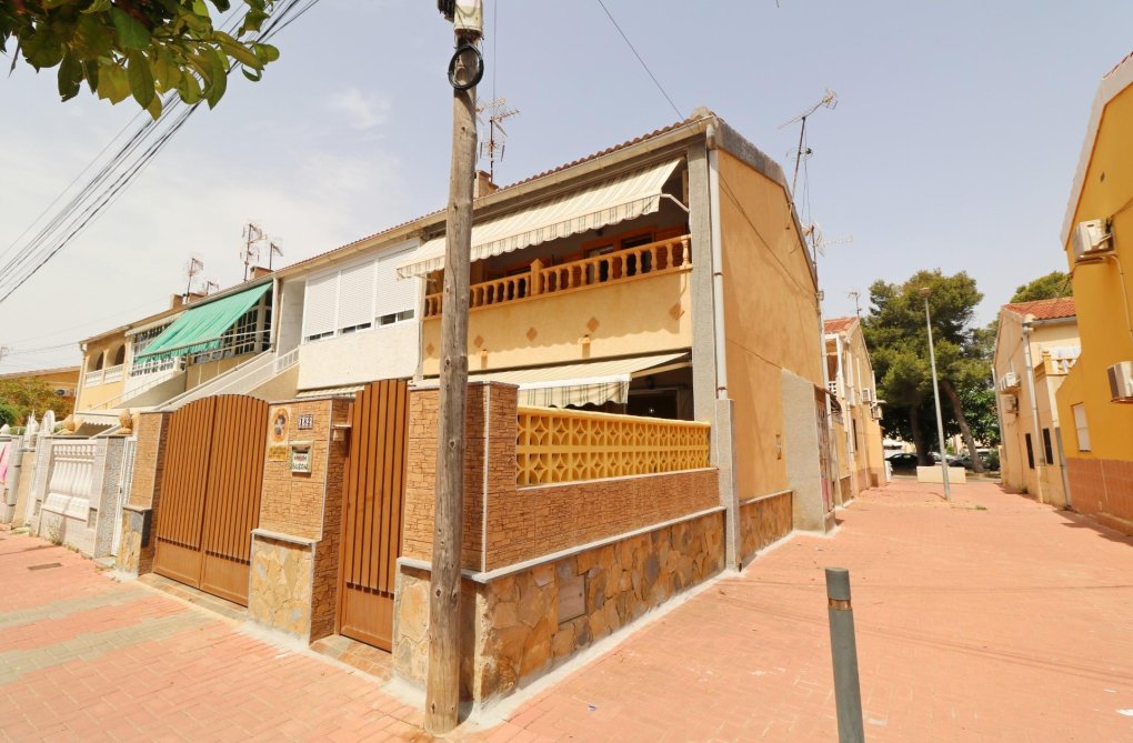 Segunda mano - town house - Torrevieja - Playa de los Naúfragos