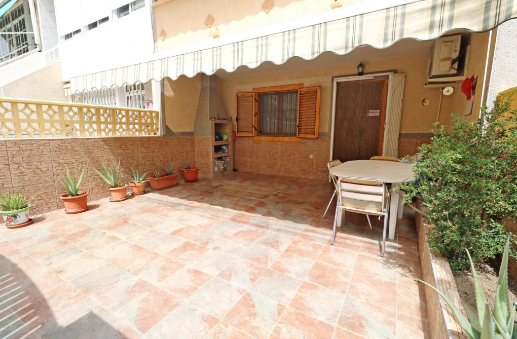 Segunda mano - town house - Torrevieja - Playa de los Naúfragos