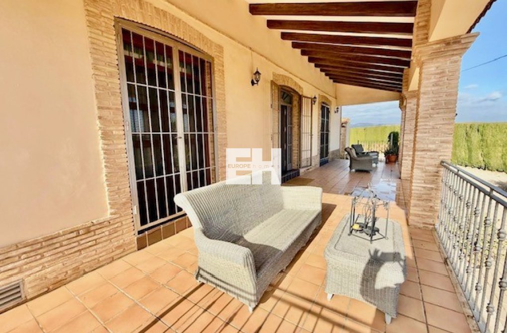 Segunda mano - villa - Avileses - Inland