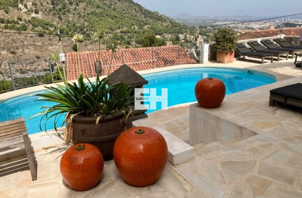 Segunda mano - villa - Calpe - Costa Blanca