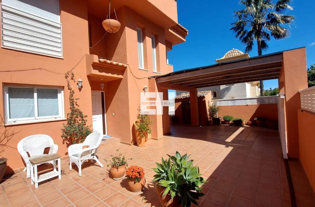 Segunda mano - villa - Calpe - Costa Blanca