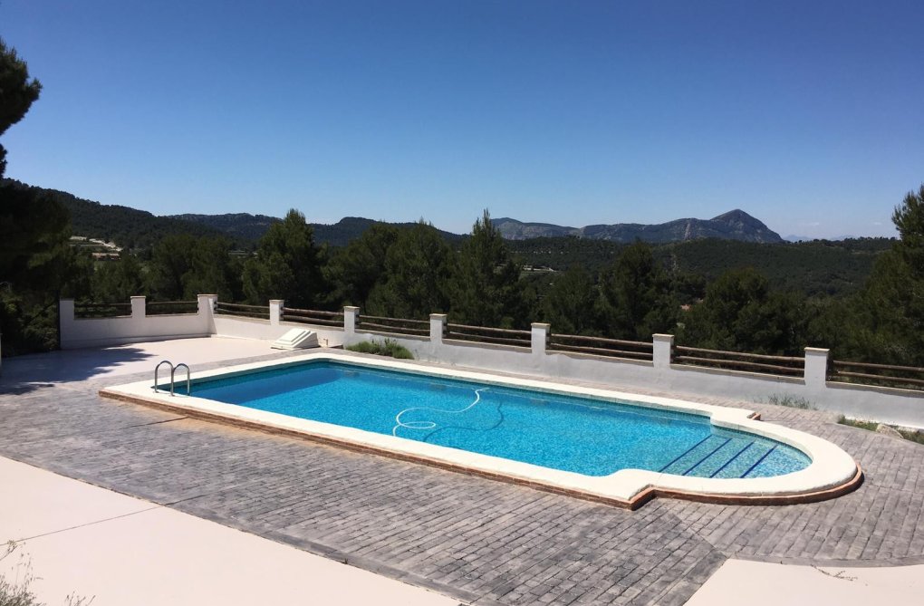 Segunda mano - villa - Castalla - Inland