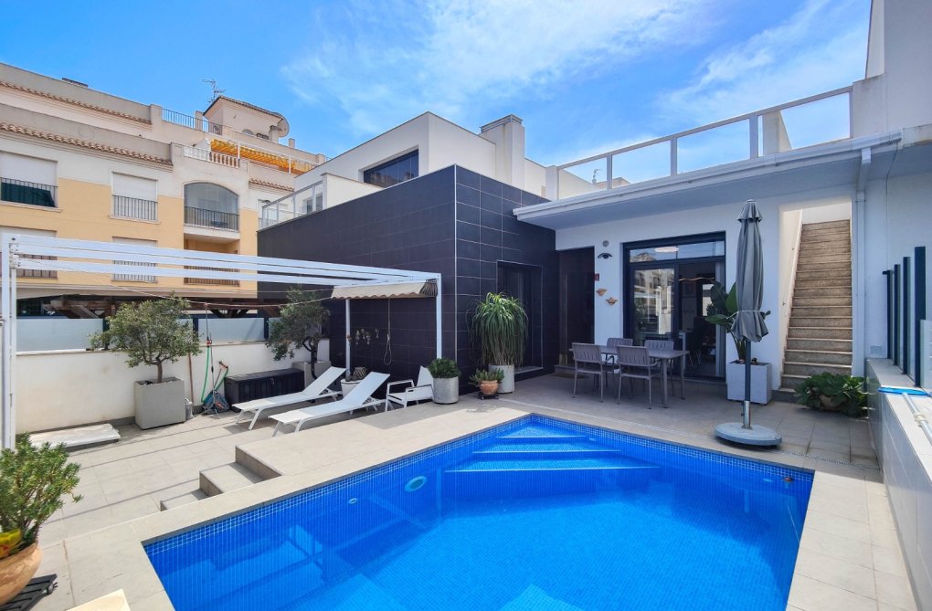 Segunda mano - villa - Formentera del Segura - Costa Blanca