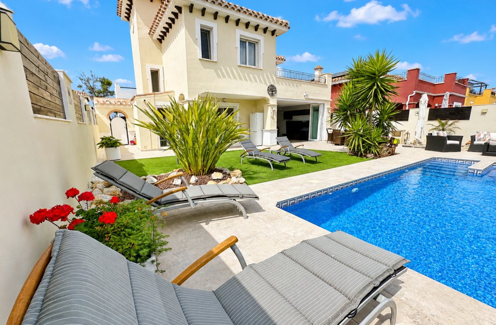 Segunda mano - villa - Mar Menor Golf Resort - Inland