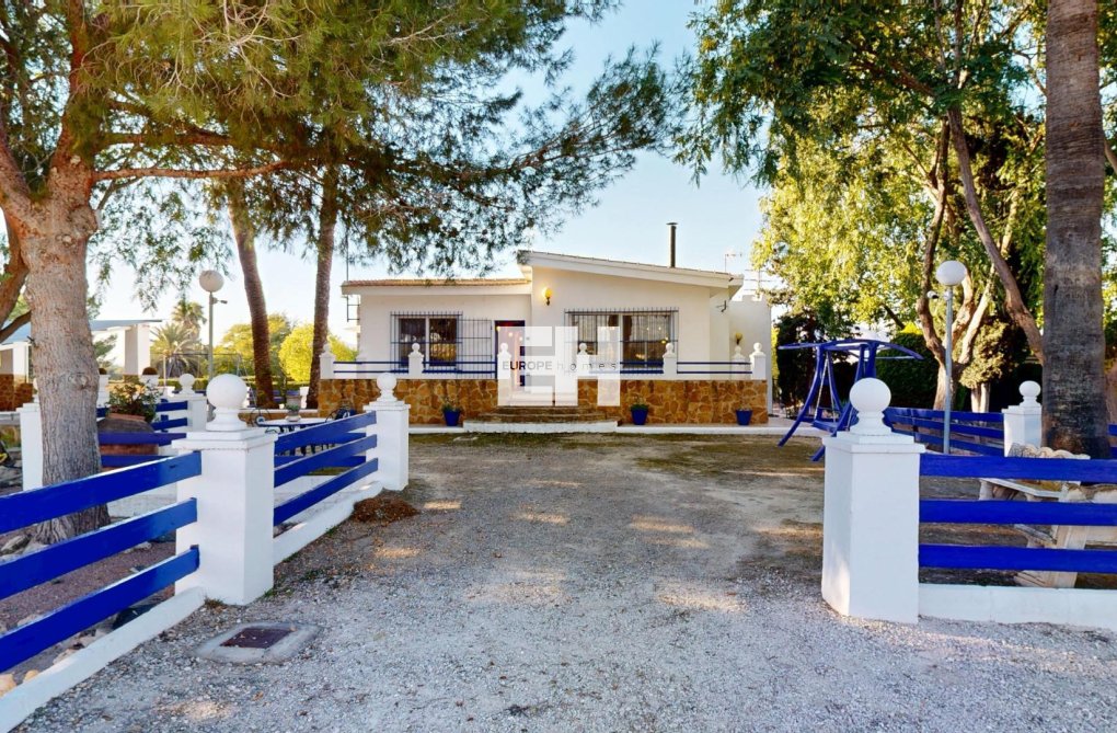 Segunda mano - villa - Orihuela