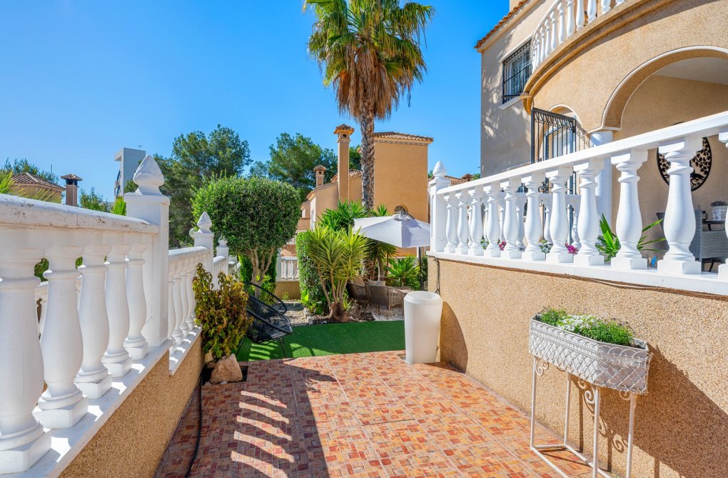 Segunda mano - villa - Villamartin - Costa Blanca